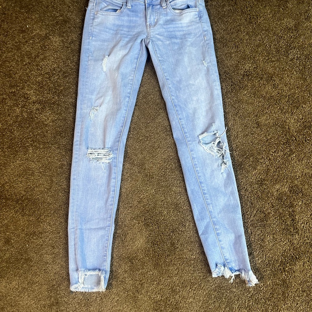 Stylish Light Blue Distressed American Eagle Women's Jeans